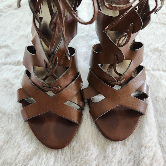 Mossino Target High Heels Ladies Size 8 Man Made Materials with a Leather Look - Picture 7 of 11